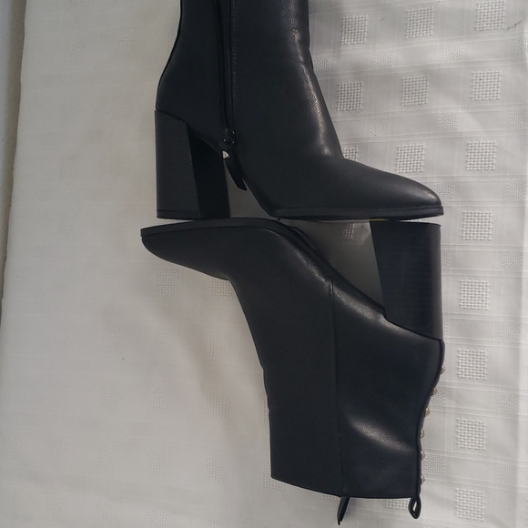 Forever 21 Ankle Boots - Picture 3 of 10